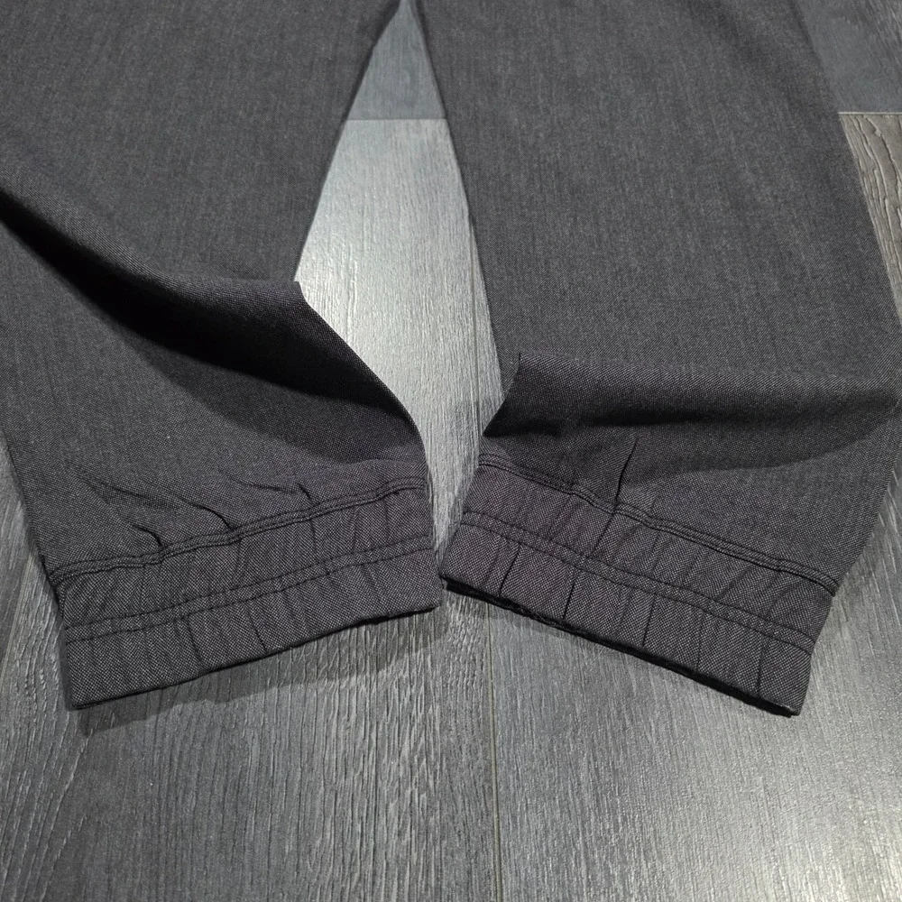 Guess 1981 Gray Textured Jogger Pants Men XL Drawstring Elastic Waist Casual
